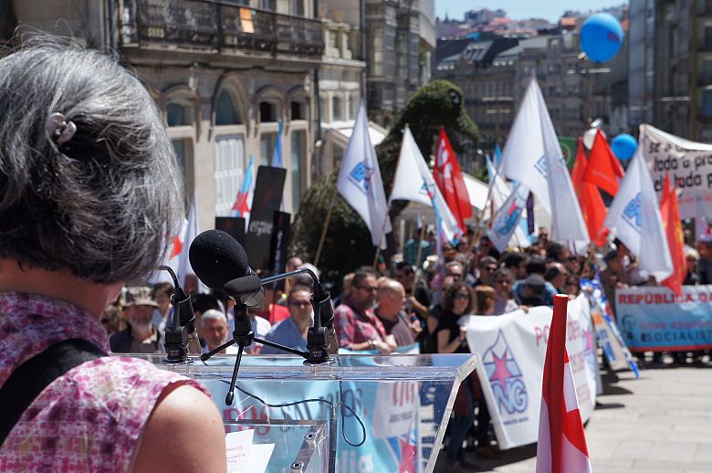 2016 05 01 ManifaPrimeiroMaioVigo46.JPG